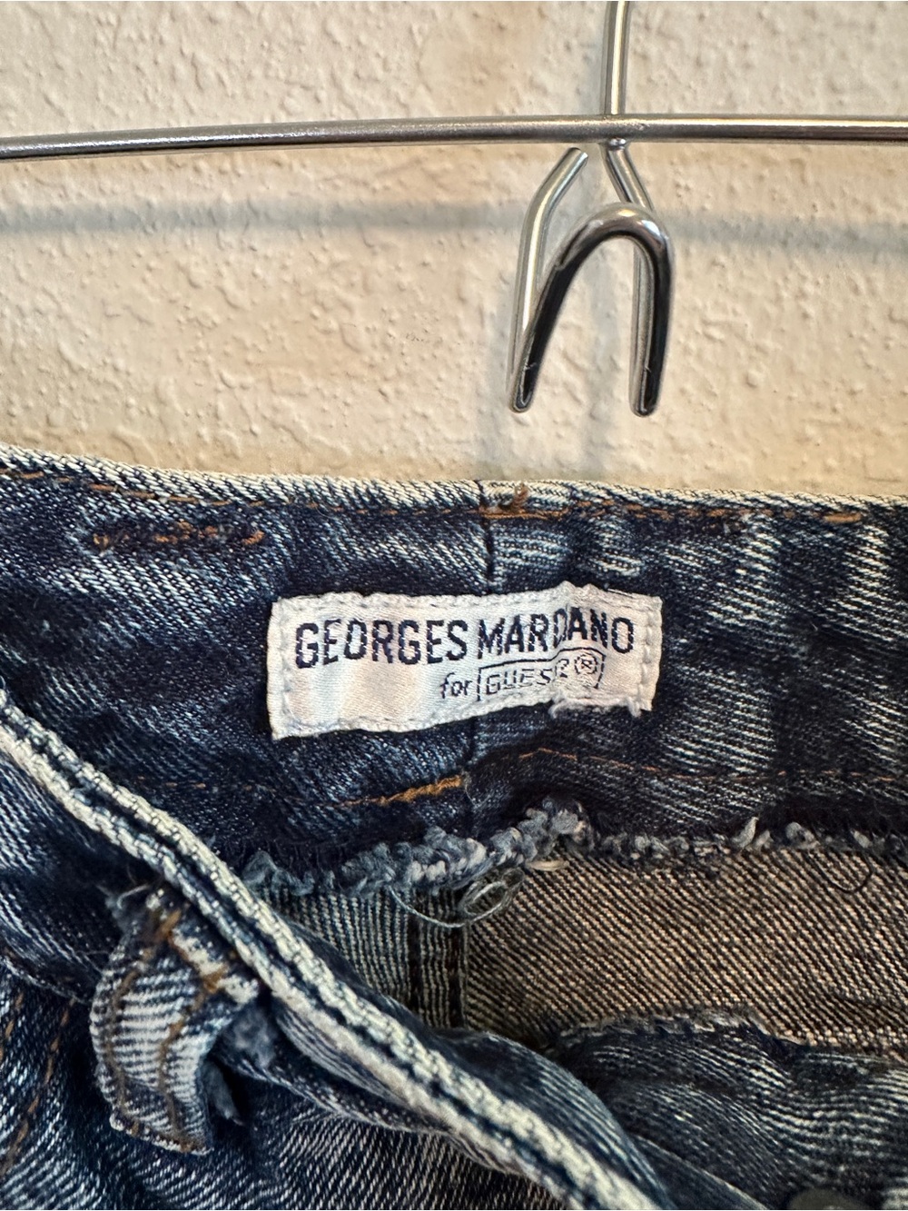 Guess by Marciano women’s Acid Wash Relaxed Jeans - Blue - Picture 3 of 10